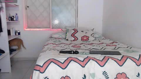 Julieta online show from 01/16/26, 01:37