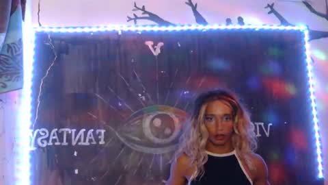 Julieth Wolf online show from 02/02/25, 02:06