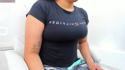 Julietha online show from 01/24/25, 03:11