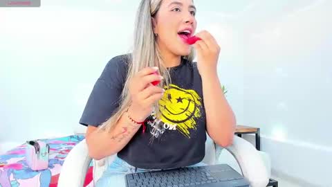 Julietha online show from 02/24/25, 02:19