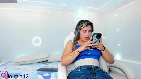 Julietha online show from 03/05/25, 02:14