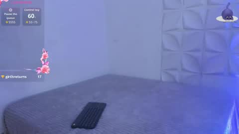 Julieth online show from 11/04/25, 08:52