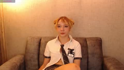 Julieth online show from 11/20/25, 08:41