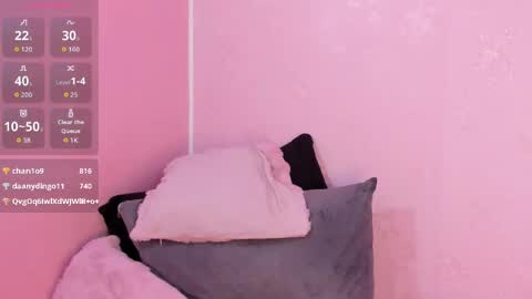 Julieth online show from 04/11/26, 07:45