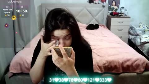Julietkitty online show from 06/23/26, 05:49