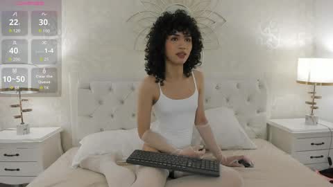 julietta    online show from 05/12/26, 12:35