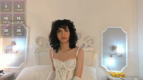 Snapshot of julietta___ chatting on 06/27/26, 01:50 julietta online show from 06/27/26, 01:50