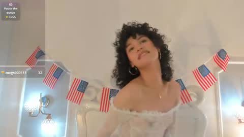 Snapshot of julietta___ chatting on 07/06/26, 12:46 julietta online show from 07/06/26, 12:46