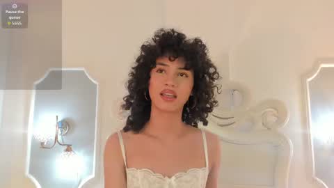 Snapshot of julietta___ chatting on 07/10/26, 12:19 julietta online show from 07/10/26, 12:19