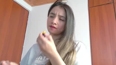 Julietta Jackson online show from 04/24/26, 08:22