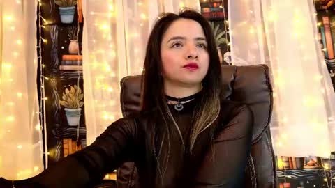 Julietta Jackson online show from 06/17/26, 11:16