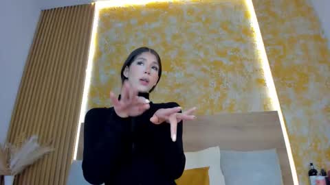 Julieta online show from 03/23/26, 11:25