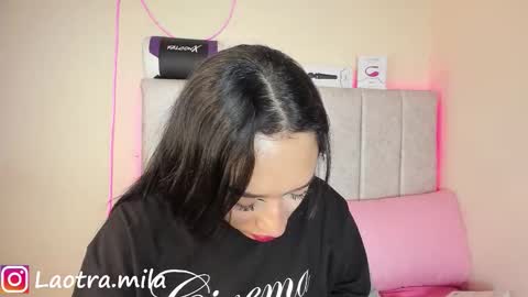 Snapshot of juliettaa_1 chatting on 11/10/25, 11:04 IG mila delux online show from 11/10/25, 11:04