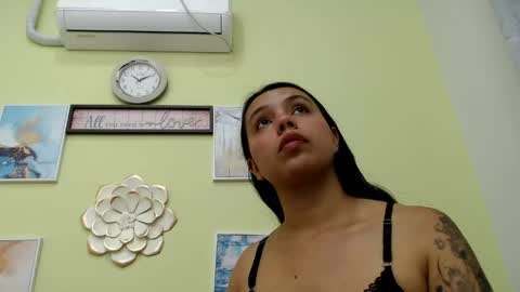 juliette18rose online show from 05/08/26, 12:16