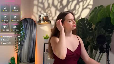 Julie online show from 03/11/26, 12:44