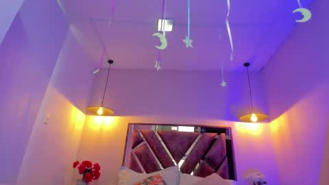 juli  online show from 02/24/26, 07:34