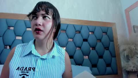 juliette_pretty_ online show from 10/03/25, 07:22