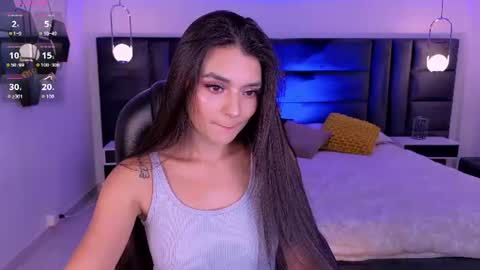 Snapshot of juliettemoreaux chatting on 07/16/26, 07:42 Juliette Moreau online show from 07/16/26, 07:42