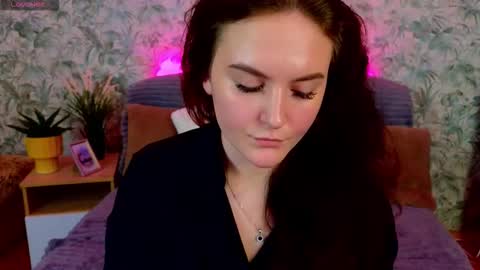 Julia online show from 11/12/25, 03:23