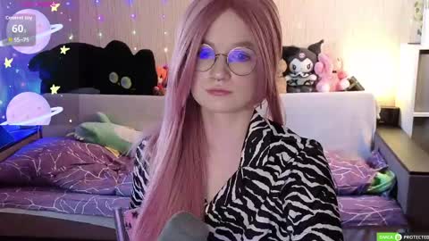 julifisher online show from 04/13/26, 04:29