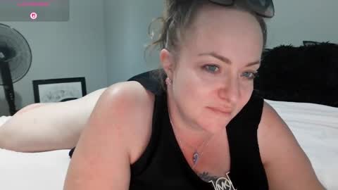 Juli Monroe online show from 03/22/26, 12:47