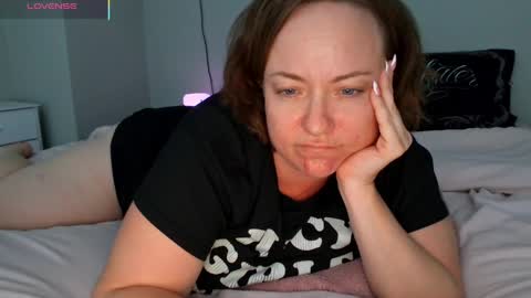 Juli Monroe online show from 06/04/26, 04:29