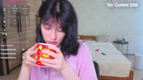 Snapshot of julissweet chatting on 06/06/26, 07:13 Asmodeus online show from 06/06/26, 07:13
