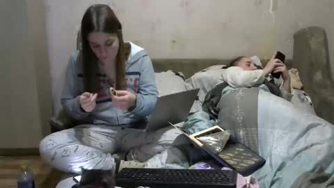 Snapshot of juliya_katie chatting on 11/01/25, 06:54 Juliya Katie online show from 11/01/25, 06:54