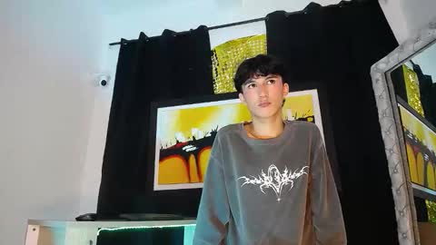 jullian online show from 03/24/26, 09:09