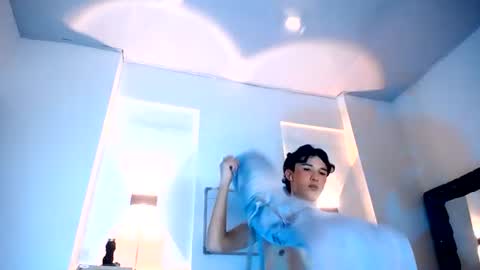 jullian online show from 07/04/26, 08:04