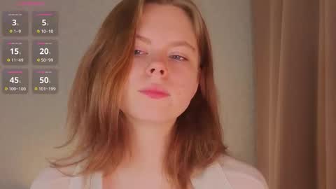 Julie online show from 09/09/25, 04:39