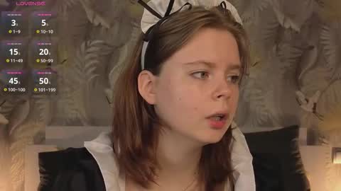 Julie online show from 10/07/25, 04:59