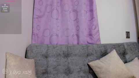 jullya    630  1330 -5 online show from 10/07/25, 02:20