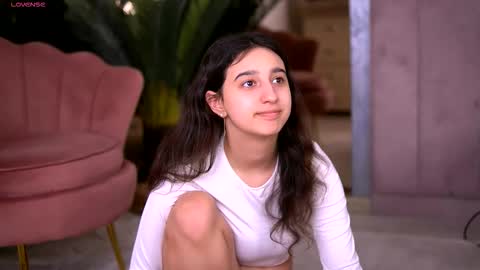 Snapshot of jullyfox chatting on 02/24/26, 11:52 Foxy online show from 02/24/26, 11:52