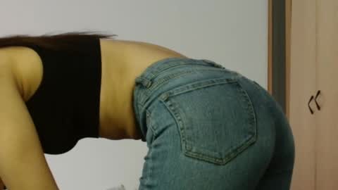 Julyana online show from 02/25/25, 12:13