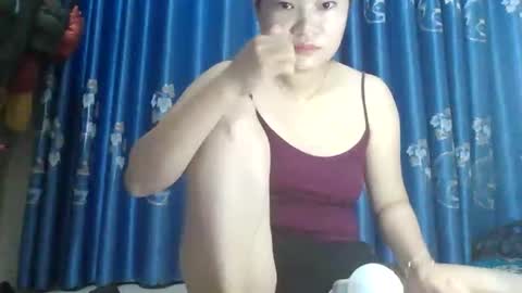 Snapshot of julybeo chatting on 07/13/26, 10:23 julybeo online show from 07/13/26, 10:23