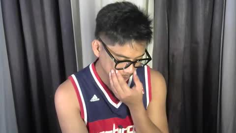 Snapshot of julz_alwayshorny chatting on 11/13/25, 03:11 call me julz online show from 11/13/25, 03:11