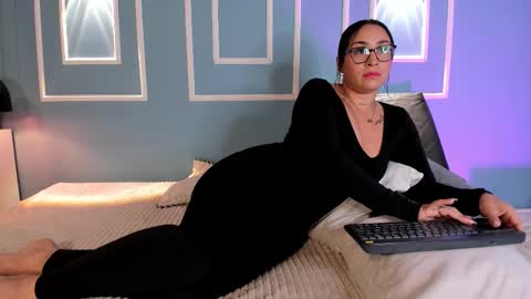 Gaby online show from 03/24/26, 09:42