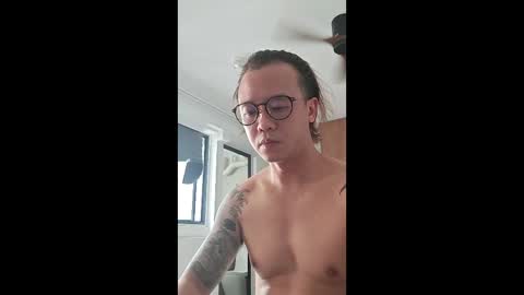 Snapshot of junakiraaa chatting on 01/06/26, 02:26 junakiraaa online show from 01/06/26, 02:26