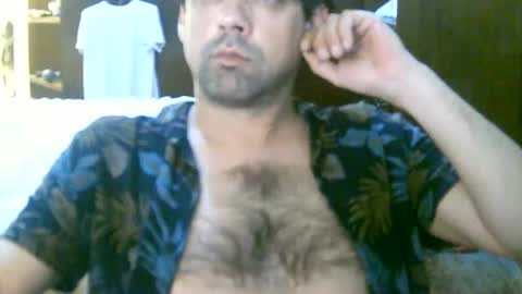 Snapshot of juneandmia chatting on 12/15/25, 02:38 Mia online show from 12/15/25, 02:38