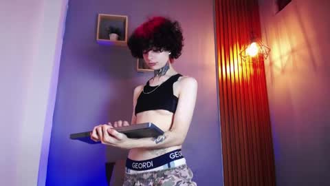 JuneBlake  online show from 04/09/26, 02:11