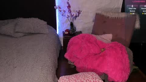 Maria  online show from 01/17/25, 02:18