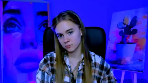 junewoods online show from 11/17/25, 06:30