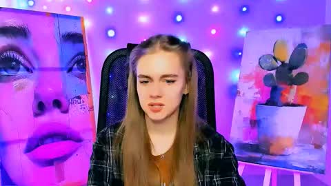 junewoods online show from 02/11/26, 07:13