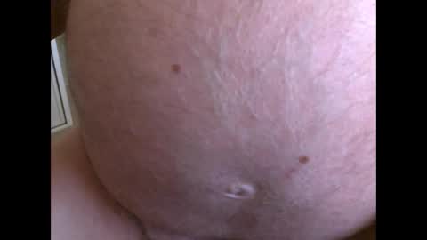 Snapshot of jungle64 chatting on 10/31/25, 05:41 jungle64 online show from 10/31/25, 05:41