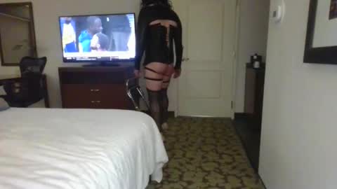 Nicki xdressingslut online show from 04/18/26, 12:53