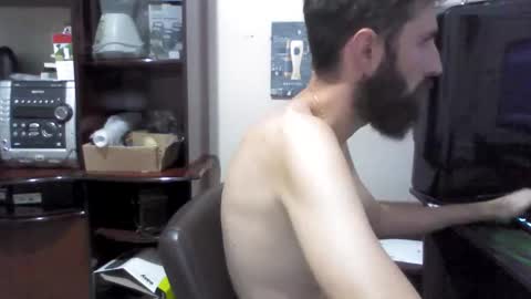 Snapshot of juniorextr_18_ chatting on 01/24/25, 11:34 juniorextr_18_ online show from 01/24/25, 11:34