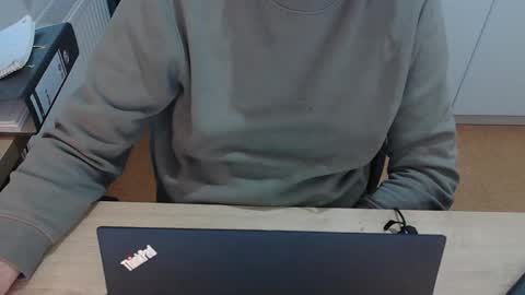 junk2711 online show from 11/25/25, 01:11