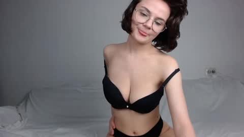 Snapshot of junnewers chatting on 01/09/25, 05:11 JunneWers online show from 01/09/25, 05:11