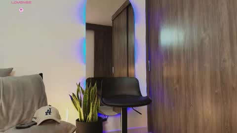 junniormontaner online show from 03/24/26, 02:16